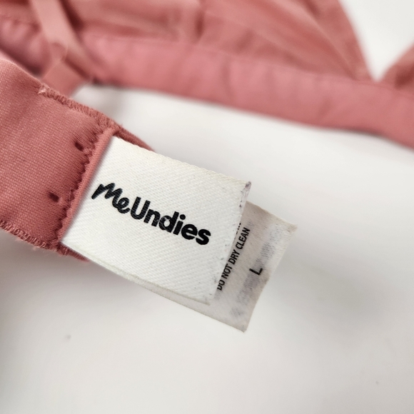 MeUndies Feel Free Triangle Bra Wireless Bralette Pink Wire Free Lingerie - Picture 3 of 5